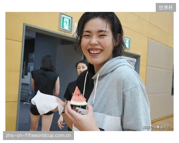 中后卫人选和组合仍存变数,贝尔哈特需在最后集训期确定最稳固的防守搭档。 中后卫人选和组合仍存变数,贝尔哈特需在最后集训期确定最稳固的防守搭档。